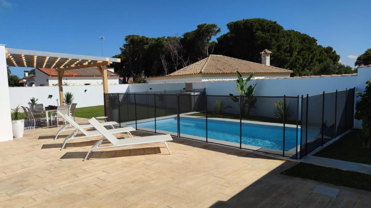 Palapa Garden Alojamientos, Piscina Privada Y Cerca Del Mar Чиклана-де-ла-Фронтера Экстерьер фото